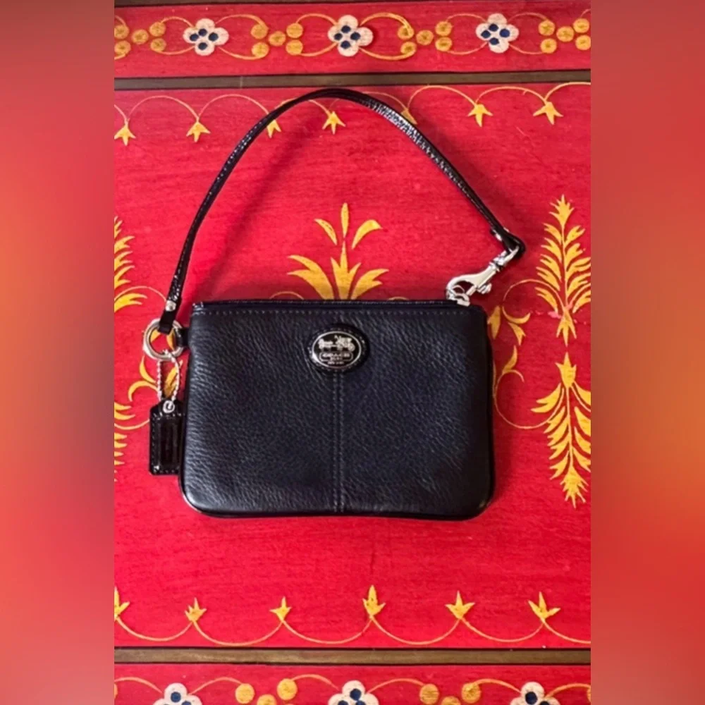 Coach Black Leather Pebble Wristlet